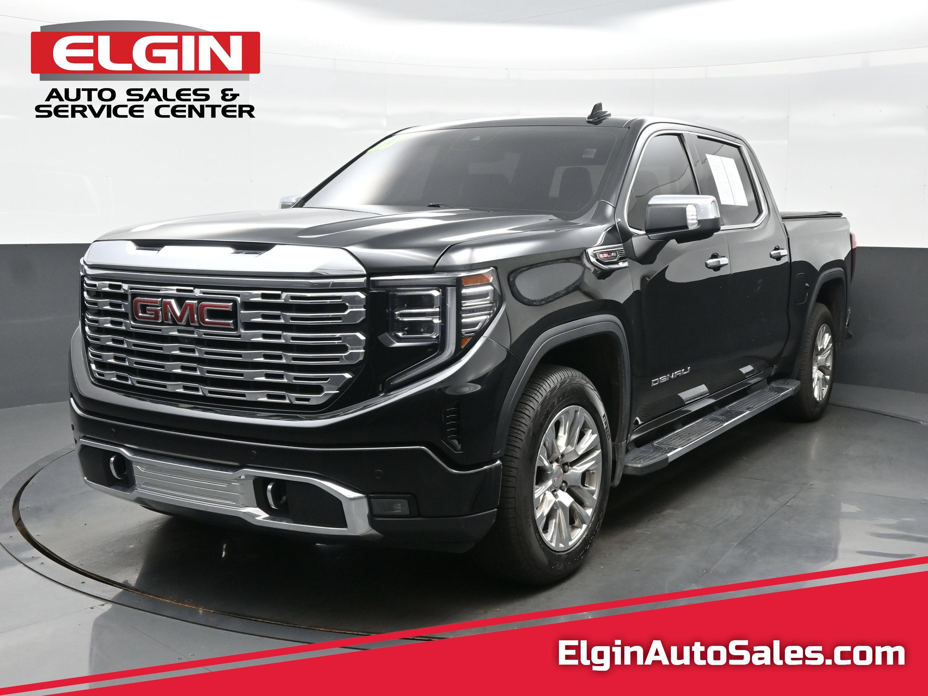 Used 2023 GMC Sierra 1500 Denali AWD/4WD image 1