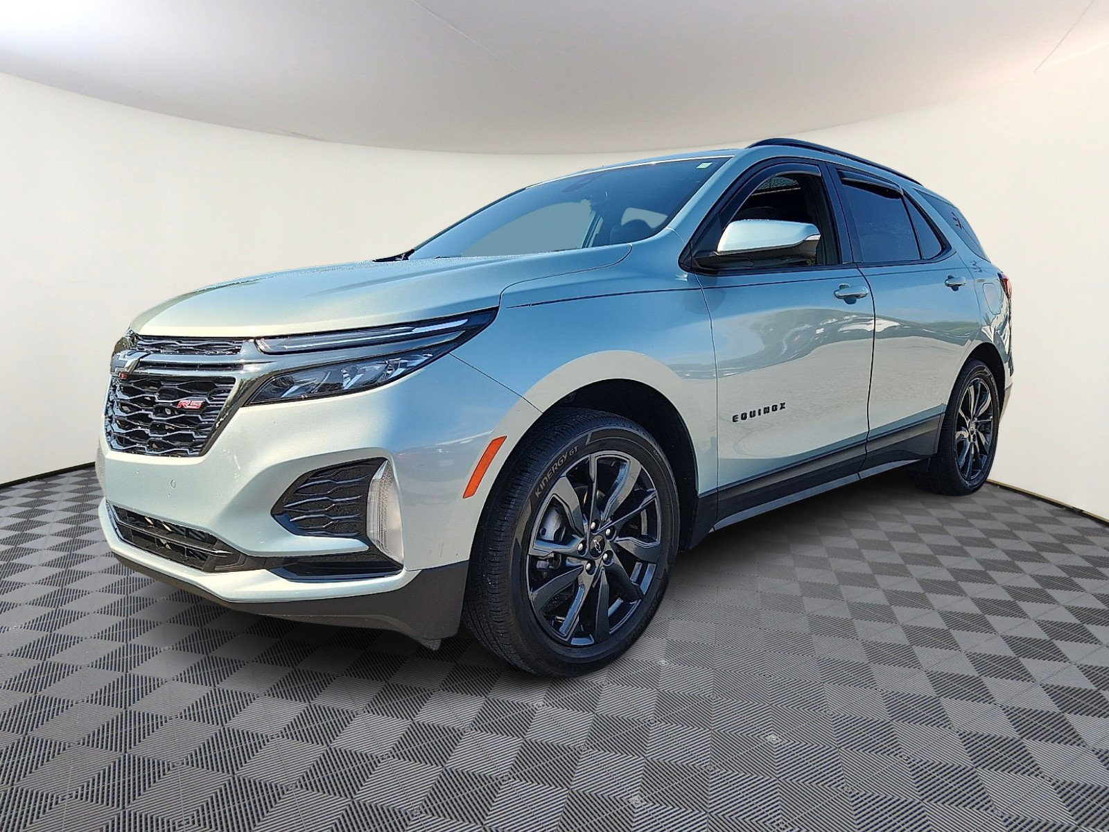 Used 2022 Chevrolet Equinox RS w/ RS Leather Package AWD/4WD image 3