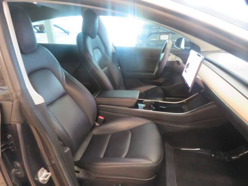 Used 2019 Tesla Model 3 Performance AWD/4WD image 26
