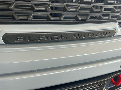 Used 2025 GMC Sierra 1500 AT4 w/ AT4 Premium Package image 21