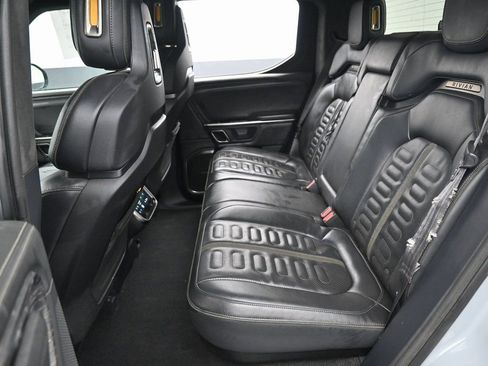 Used 2022 Rivian R1T Adventure AWD/4WD image 25