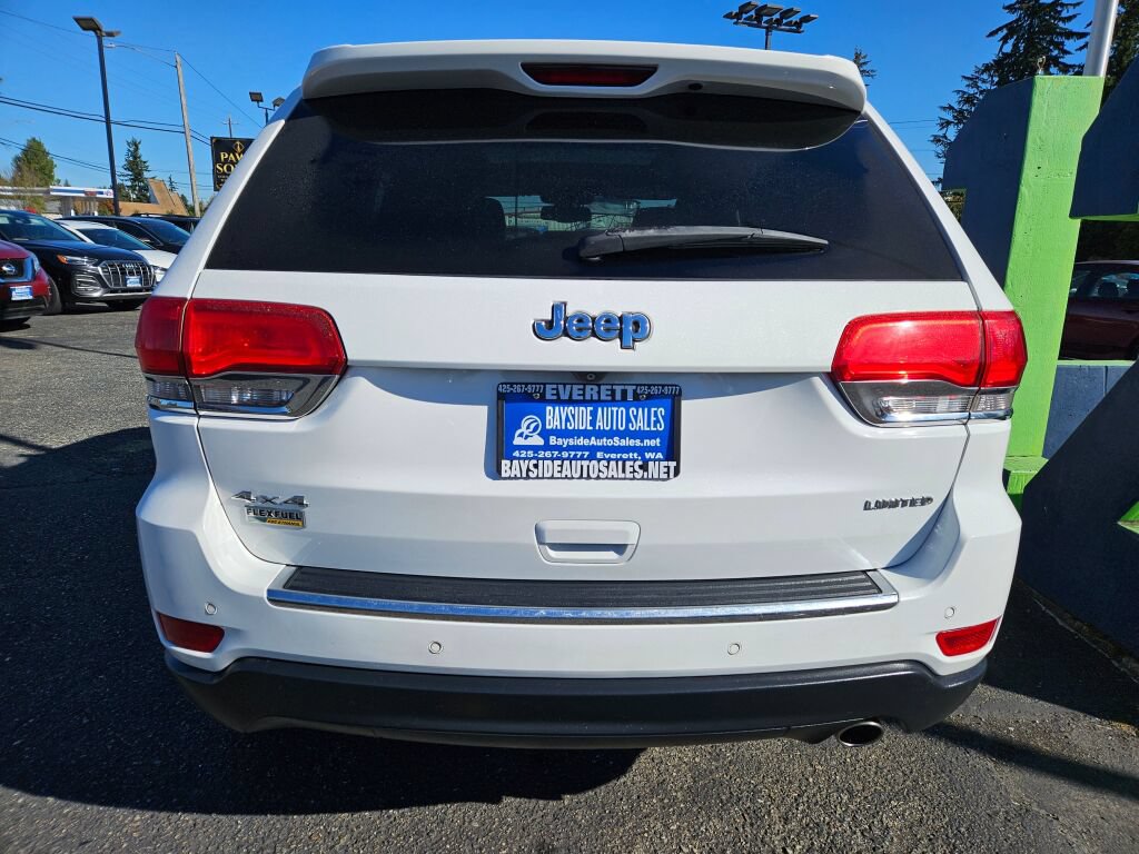 Used 2015 Jeep Grand Cherokee Limited w/ Luxury Group II AWD/4WD image 4