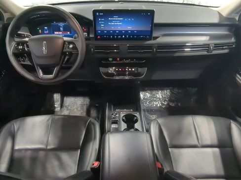 Used 2023 Lincoln Corsair Standard w/ Equipment Group 101A image 29