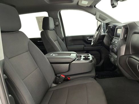 Certified 2024 Chevrolet Silverado 2500 Custom AWD/4WD image 14