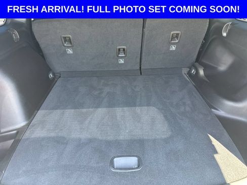 Used 2024 Jeep Grand Cherokee Altitude AWD/4WD image 37