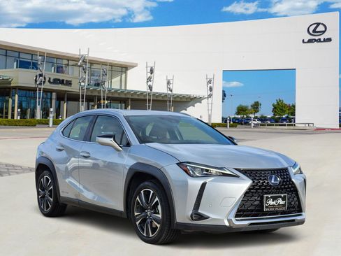 Used 2019 Lexus UX 250h image 2