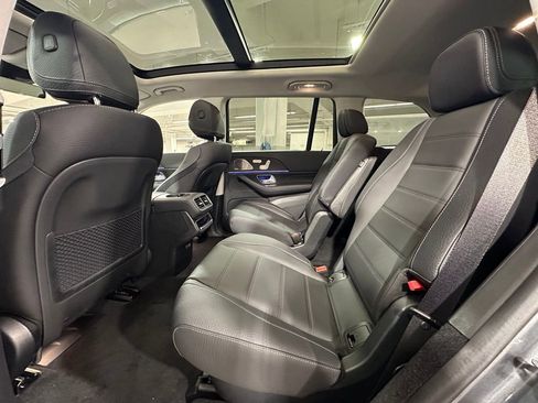 New 2026 Mercedes-Benz GLS 450 4MATIC image 17