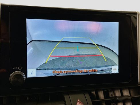 Used 2025 Toyota RAV4 XLE image 23