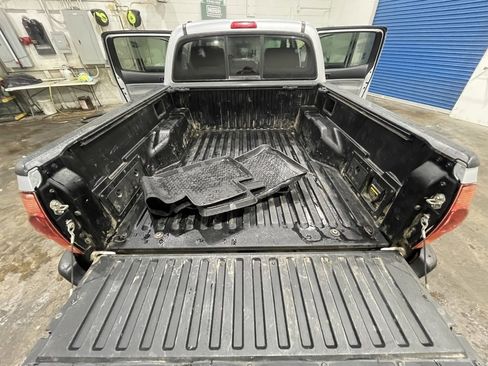 Used 2005 Toyota Tacoma 4x4 Double Cab image 20