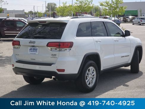 Used 2020 Jeep Grand Cherokee Laredo w/ Security & Convenience Group AWD/4WD image 18