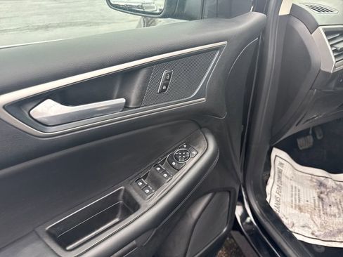 Used 2024 Ford Edge SEL image 27