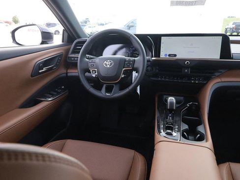 New 2026 Toyota Crown Signia image 24