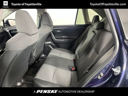 Used 2024 Toyota RAV4 XLE FWD image 21