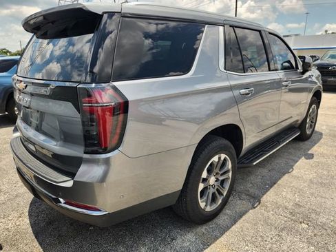 Used 2025 Chevrolet Tahoe LS RWD image 5