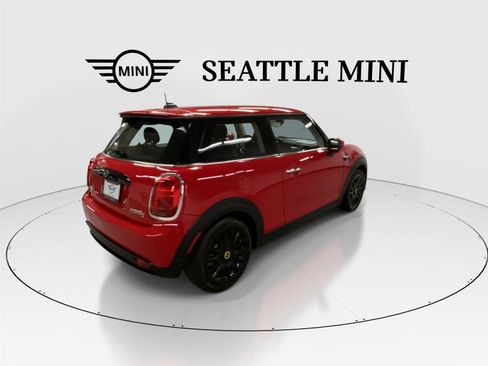Used 2023 MINI Cooper SE image 11
