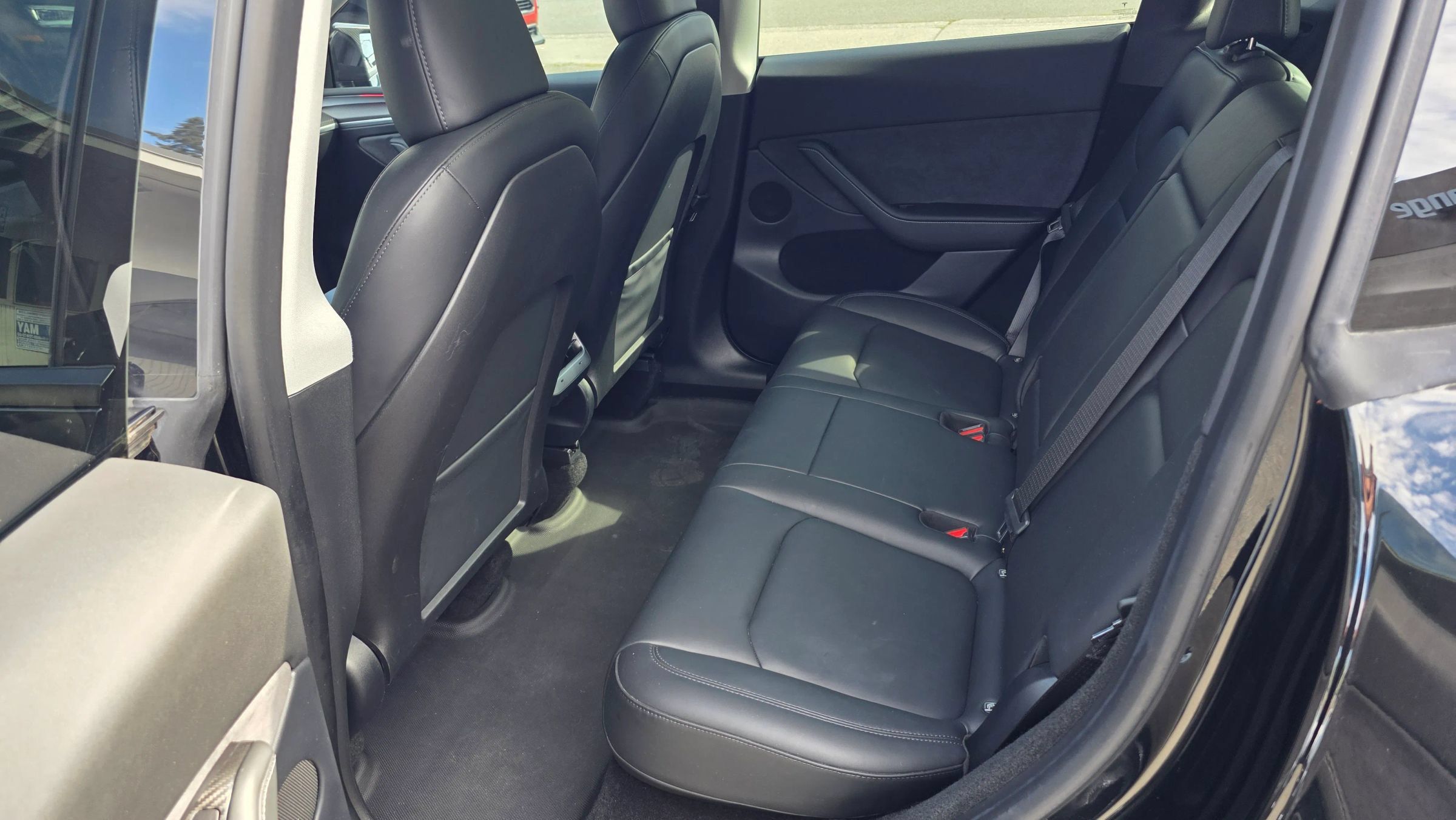 Used 2023 Tesla Model Y Long Range AWD/4WD image 11