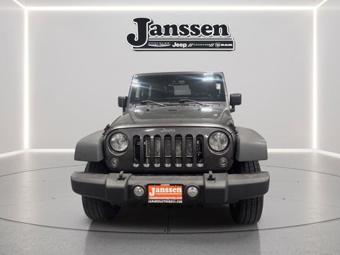 Used 2014 Jeep Wrangler Sport w/ Quick Order Package 24S AWD/4WD image 3