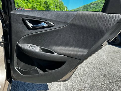 Used 2023 Chevrolet Malibu LT FWD image 27