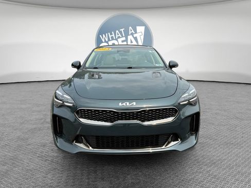 Used 2023 Kia Stinger GT-Line w/ Sun & Sound Package AWD/4WD image 9