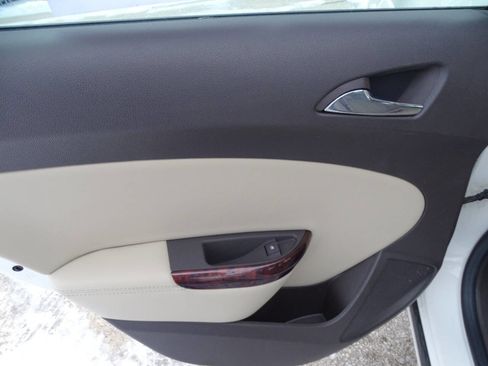 Used 2016 Buick Verano Convenience image 27