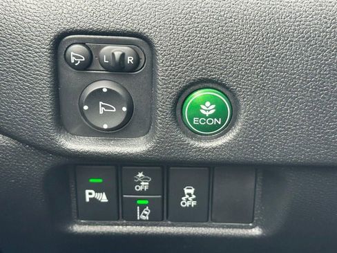 Used 2022 Honda Pilot Black Edition image 17