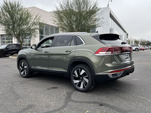 New 2026 Volkswagen Atlas Cross Sport SEL image 2