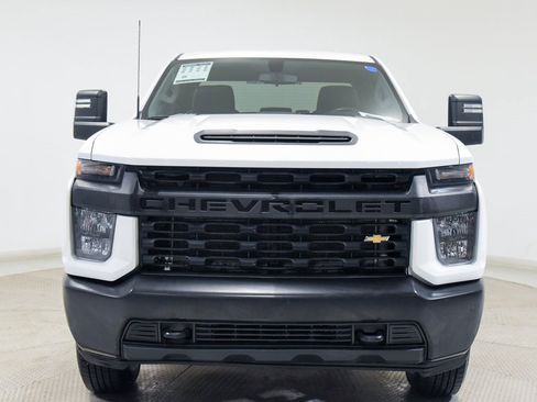 Used 2021 Chevrolet Silverado 2500 W/T w/ WT Convenience Package image 3