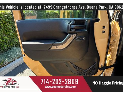 Used 2013 Jeep Wrangler Unlimited Sport AWD/4WD image 41
