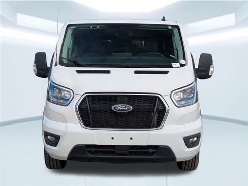 Used 2023 Ford Transit 350 XLT image 10