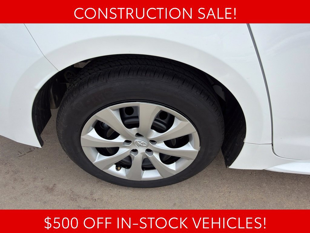 Used 2026 Toyota Corolla LE FWD image 26