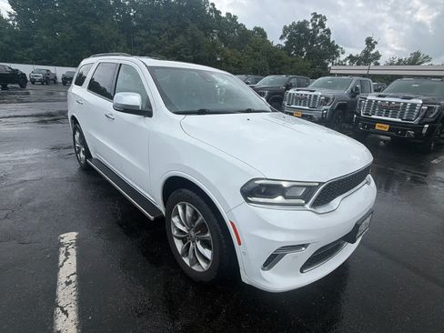 Used 2021 Dodge Durango Citadel w/ Premium Entertainment Group AWD/4WD image 2