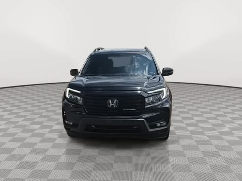 Certified 2025 Honda Passport Black Edition image 3
