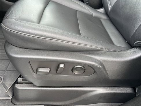 Certified 2023 Chevrolet Tahoe Z71 w/ Max Trailering Package image 14