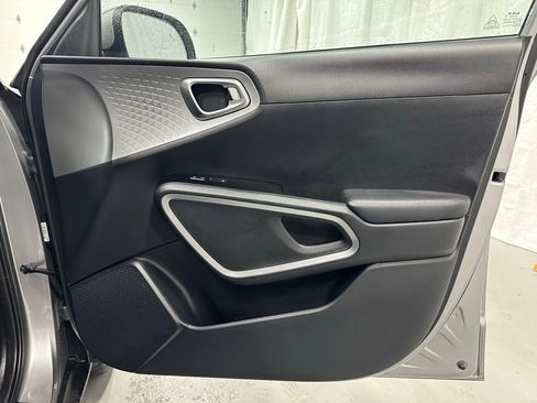 Used 2024 Kia Soul LX w/ Option Group 015 image 49