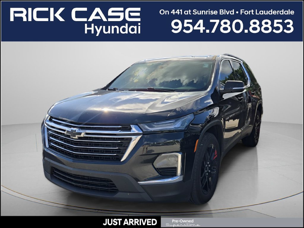 Used 2023 Chevrolet Traverse LT FWD image 1
