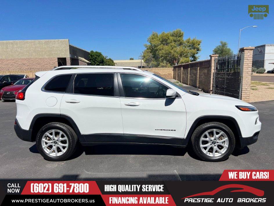 Used 2015 Jeep Cherokee Latitude w/ Comfort/Convenience Group FWD image 8
