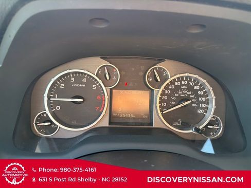 Used 2015 Toyota Tundra SR5 w/ SR5 Upgrade Package image 25