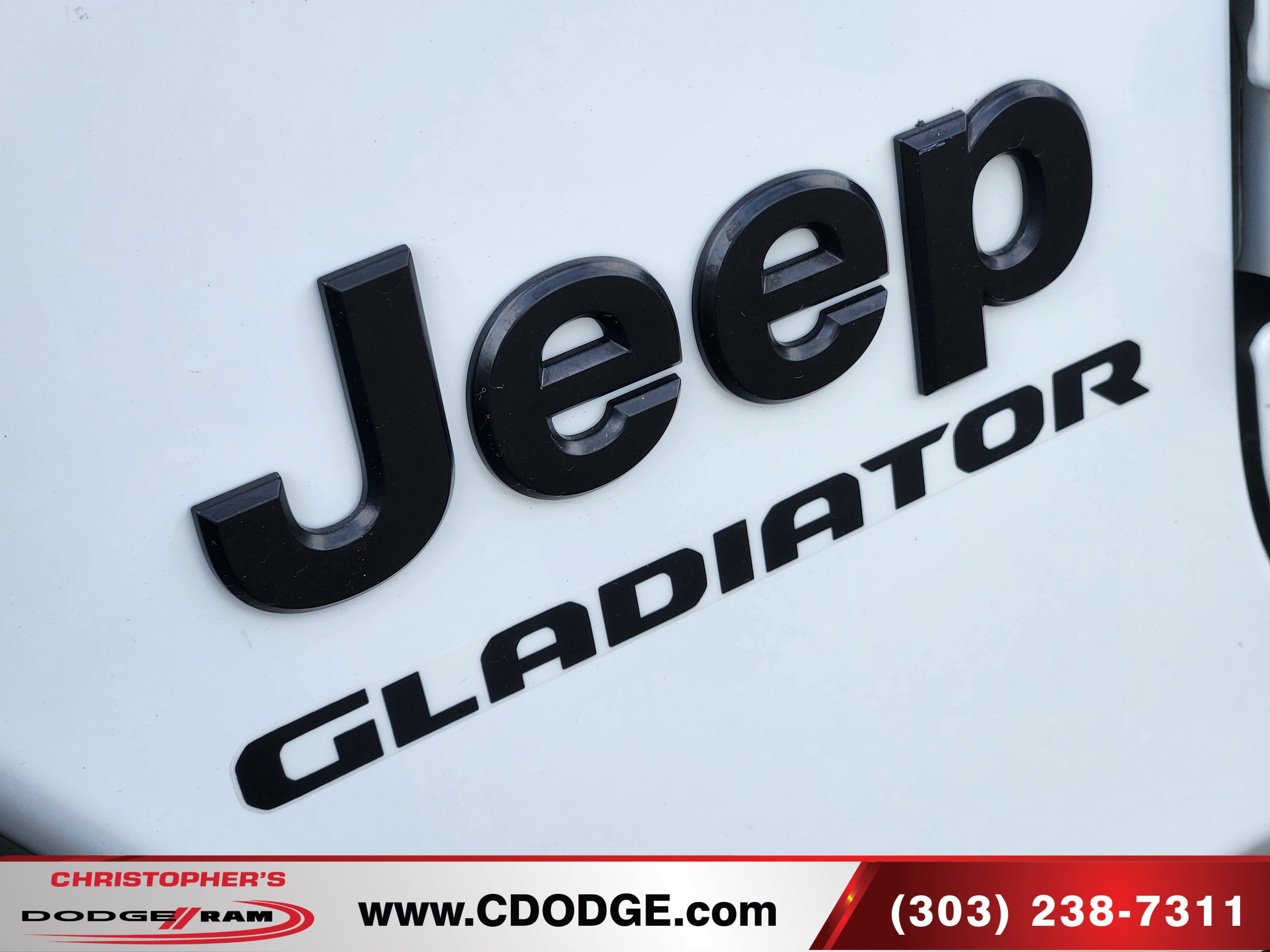 Used 2022 Jeep Gladiator Sport w/ Trailer Tow Package AWD/4WD image 19
