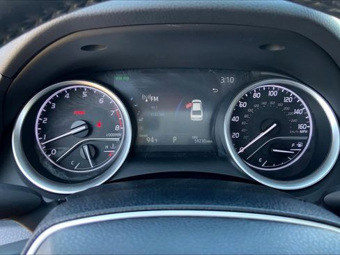 Used 2024 Toyota Camry XLE image 25