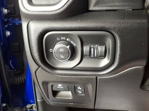 Used 2019 RAM 1500 Big Horn AWD/4WD image 27