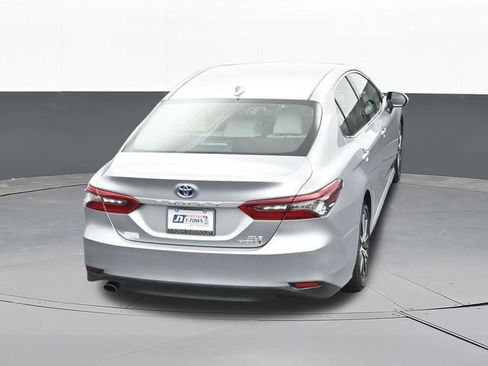 Used 2024 Toyota Camry XLE FWD image 63