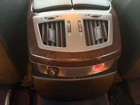 Used 2005 BMW 745Li image 16