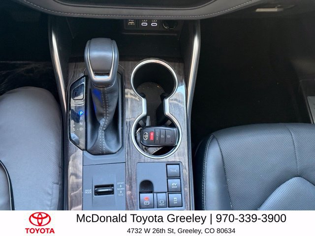Certified 2026 Toyota Highlander Limited AWD/4WD image 27