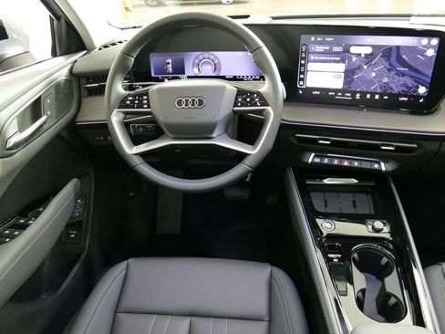 New 2026 Audi Q3 quattro 2.0T image 5