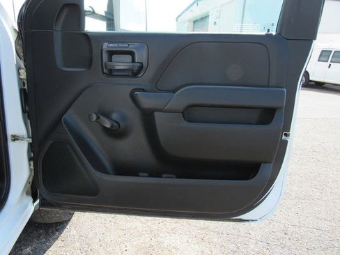 Used 2017 Chevrolet Silverado 1500 W/T w/ Trailering Package RWD image 11