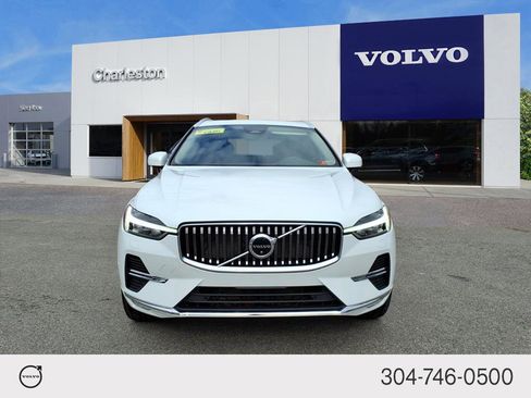 Certified 2023 Volvo XC60 B5 Plus image 8