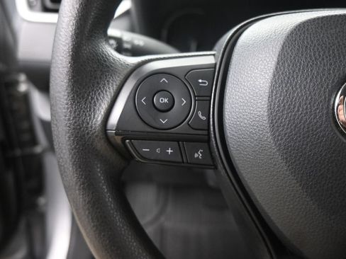 Used 2024 Toyota RAV4 XLE FWD image 11