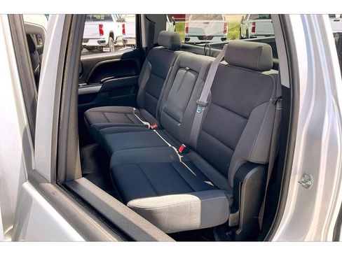 Used 2015 Chevrolet Silverado 2500 LT AWD/4WD image 28
