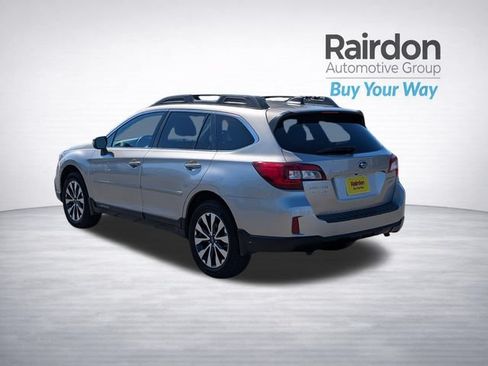 Used 2017 Subaru Outback 3.6R Limited AWD/4WD image 5