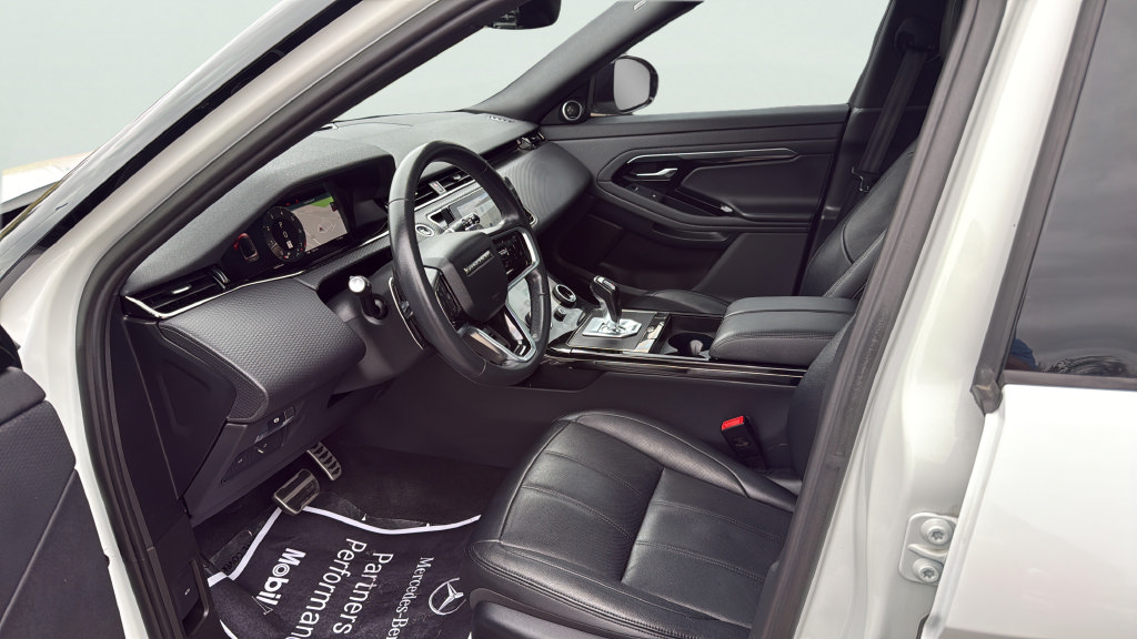 Used 2023 Land Rover Range Rover Evoque R-Dynamic S AWD/4WD image 19